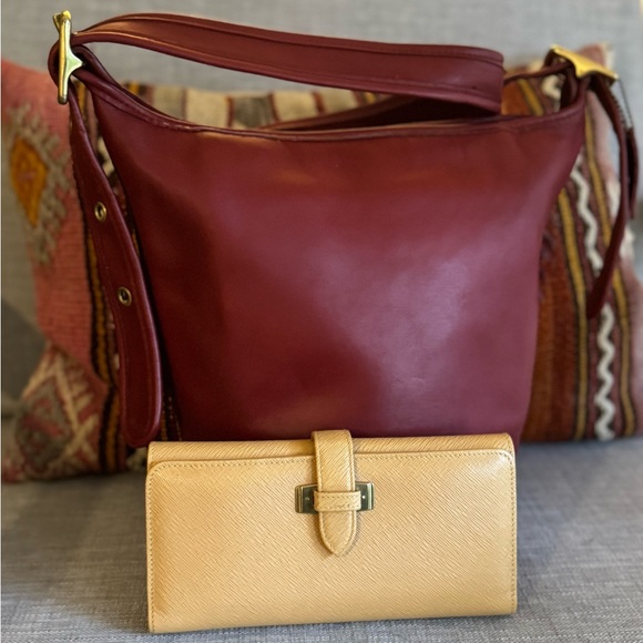 Vintage Coach Red Helen’s Legacy & Vintage Coach Wallet - Picture 2 of 16